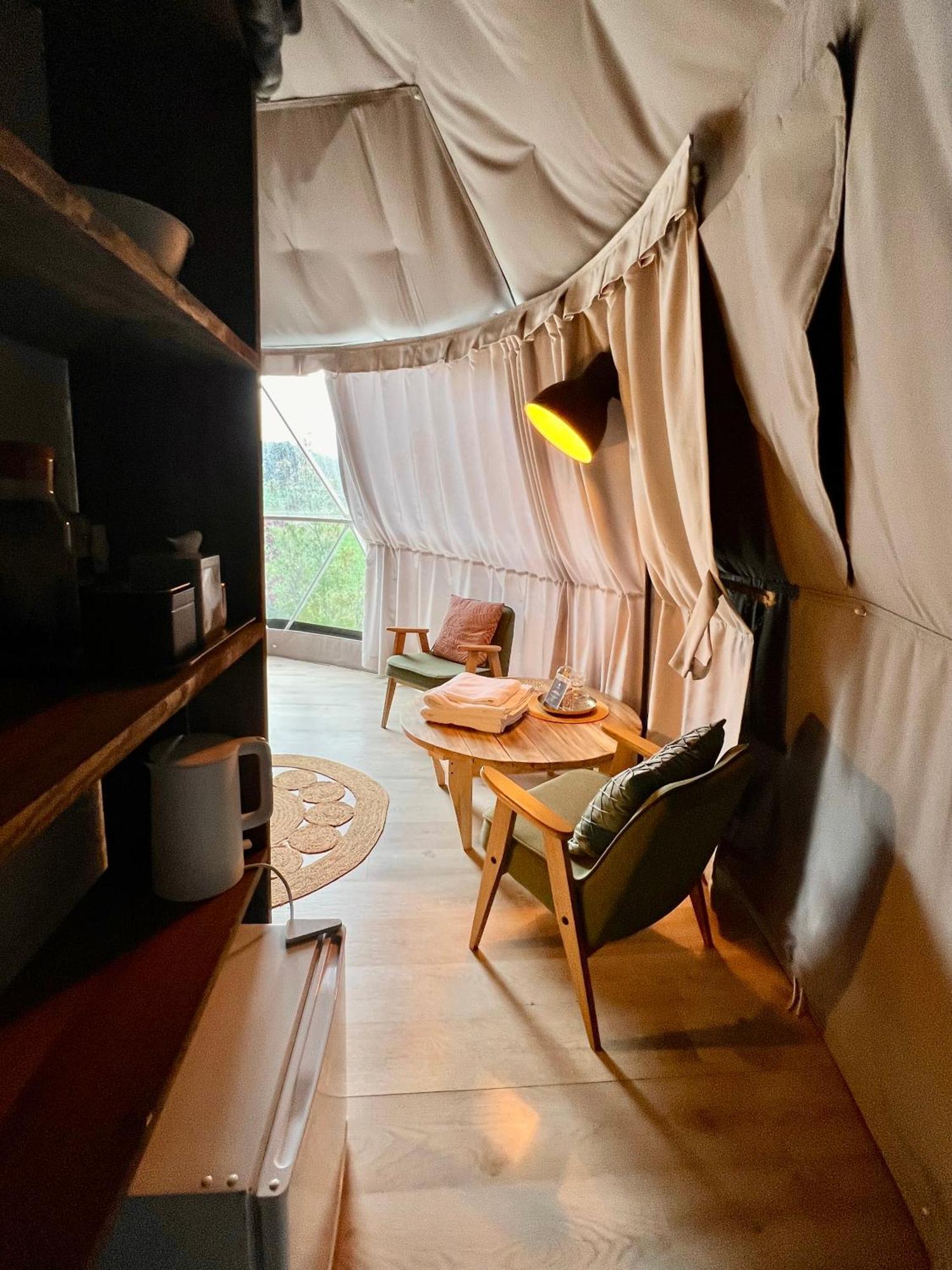 Appartement Na Skraju Lasu Domek Na Drzewie & Glamping à Kazimierz Dolny Extérieur photo